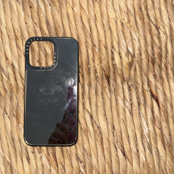 Casetify iPhone 15 pro max case - Picture 3 of 4